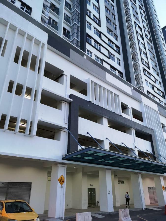 Meridin Bayvue Serviced Apt Kampong Kuala Masai Zewnętrze zdjęcie