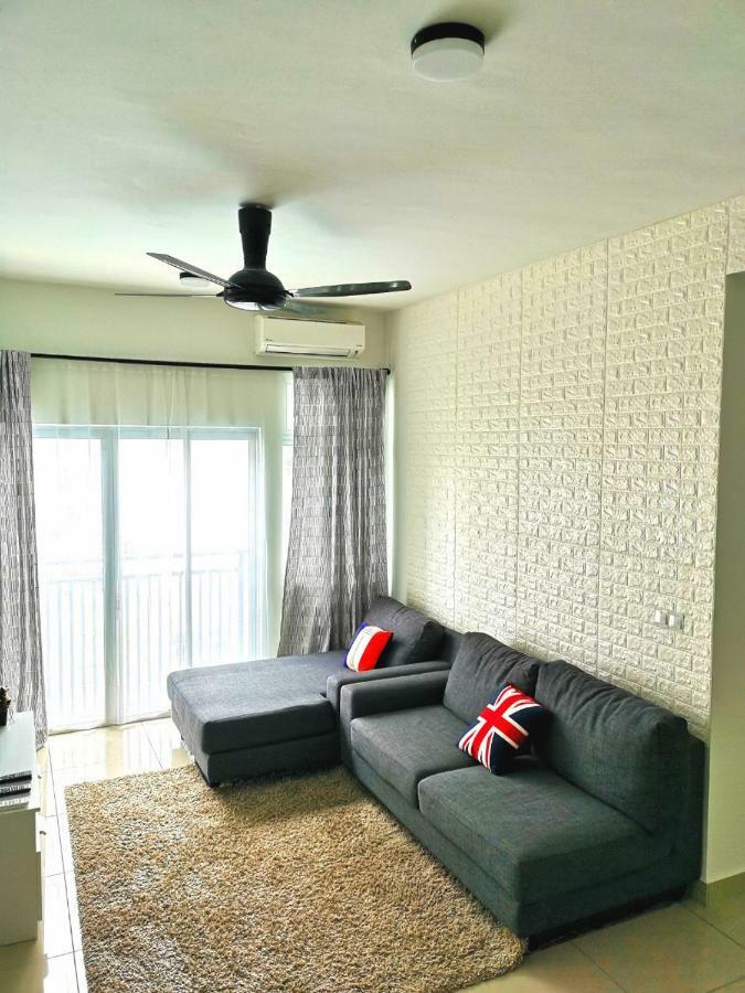 Meridin Bayvue Serviced Apt Kampong Kuala Masai Zewnętrze zdjęcie